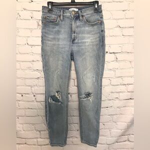 Elizabeth and James Light Wash High Rise Skinny Ankle Jeans size 8